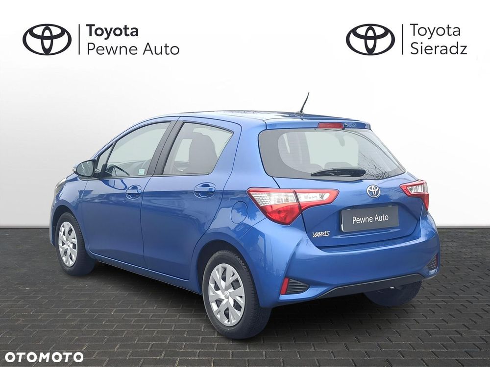 Toyota Yaris - 7