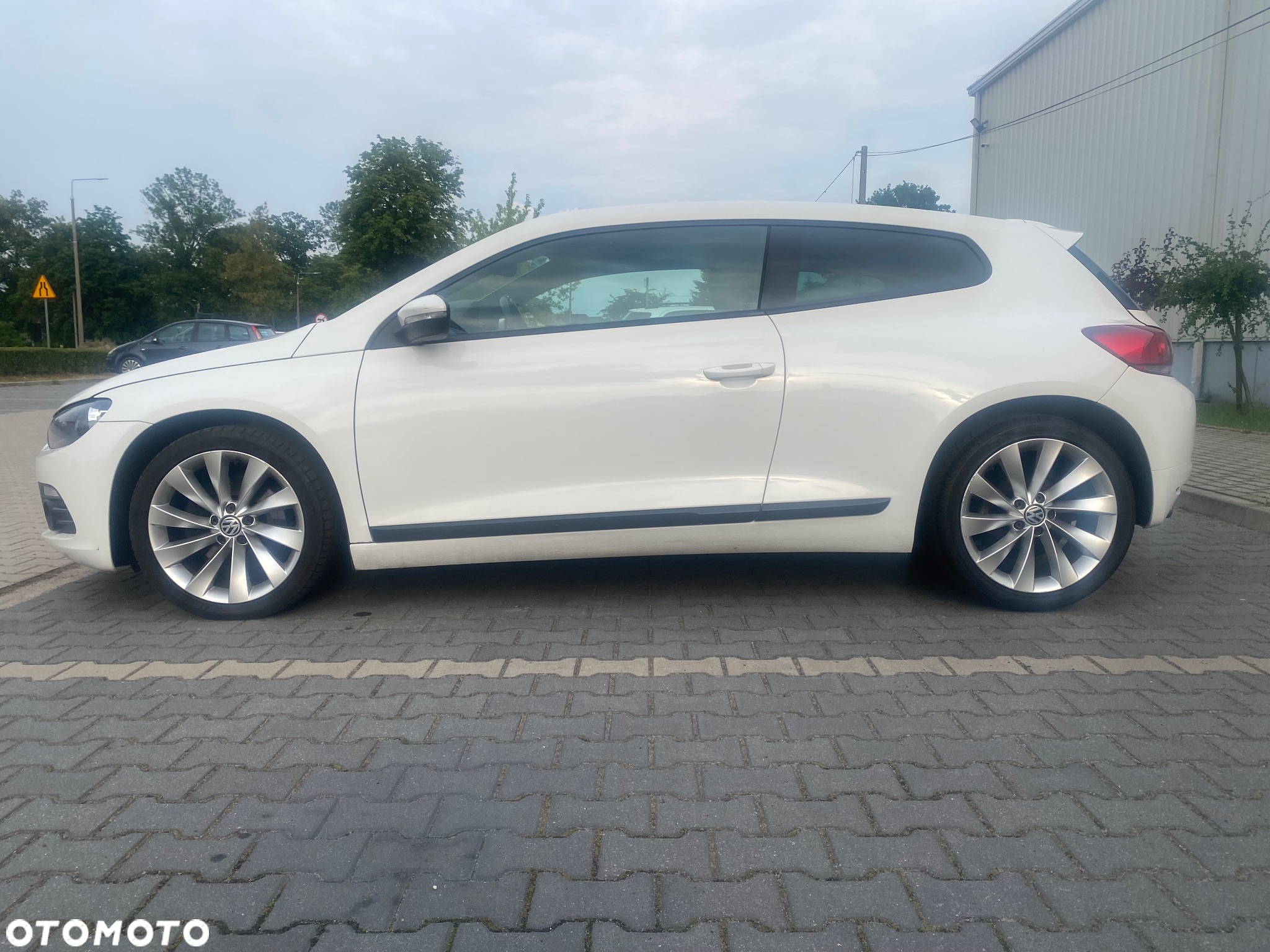 Volkswagen Scirocco 2.0 TSI - 27