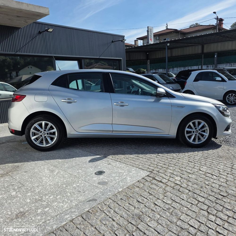 Renault Mégane 1.5 dCi Intens - 12