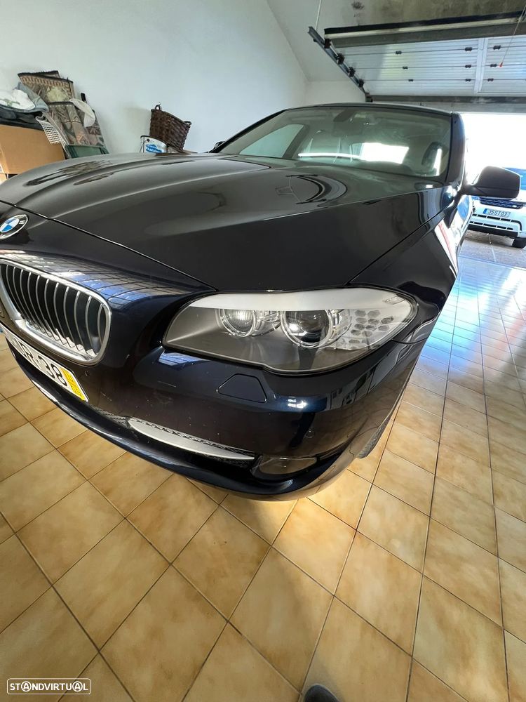 BMW 528 i Auto - 4