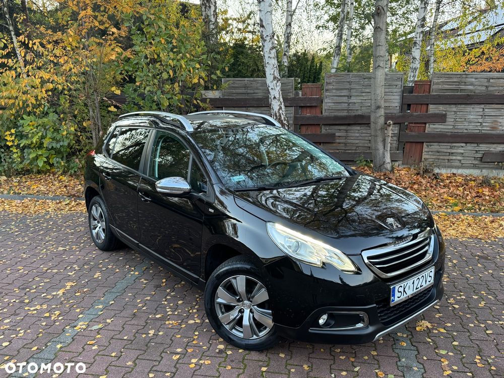 Peugeot 2008 1.2 Pure Tech Style EU6 - 9
