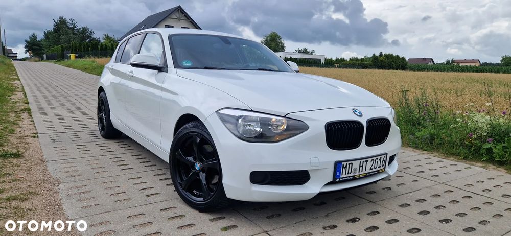 BMW Seria 1 116i - 3
