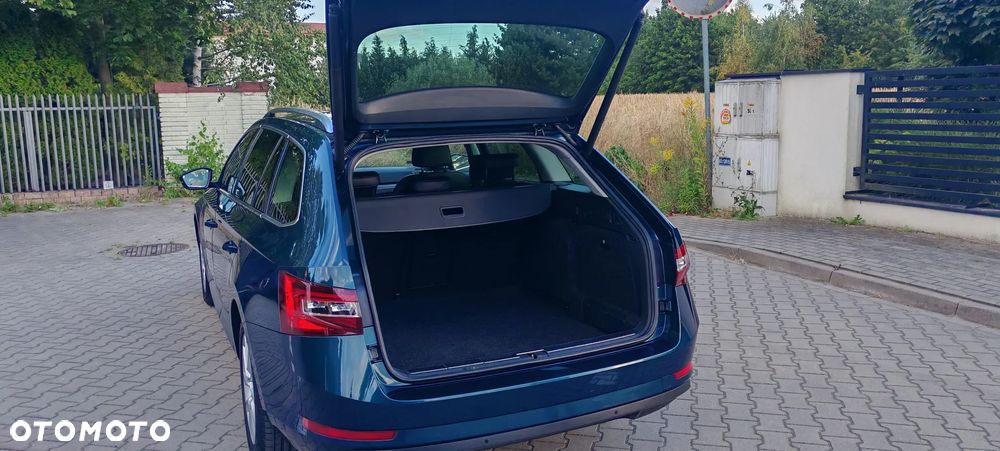 Skoda Superb Combi 1.6 TDI DSG Style - 7