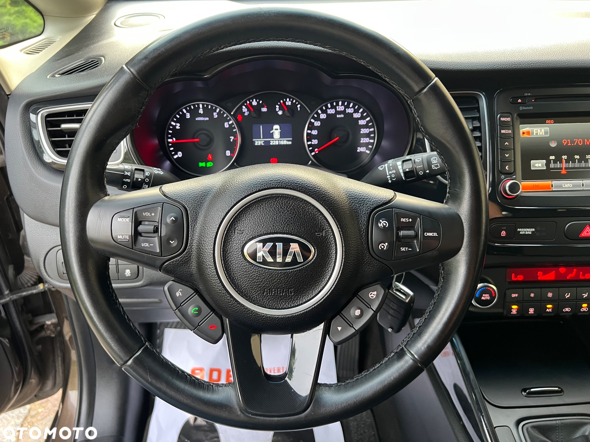 Kia Carens 1.6 GDI L 7os - 12