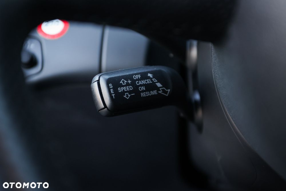 Audi A4 Avant 2.0 TDI DPF quattro S line Sportpaket (plus) - 23