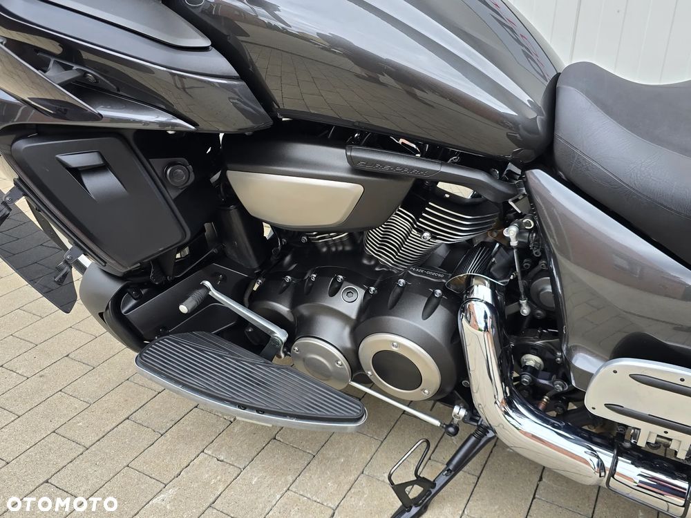 Yamaha XV - 13