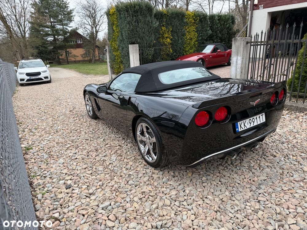 Chevrolet Corvette - 15