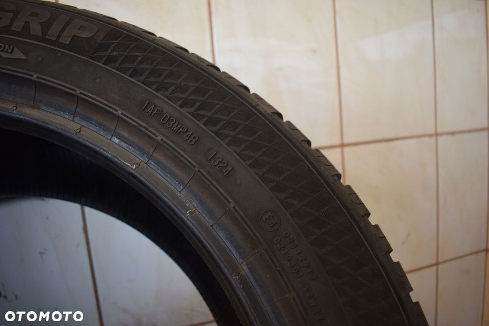 R19 235/55 Semperit Allseason-GRIP Wysyłka gratis! - 7