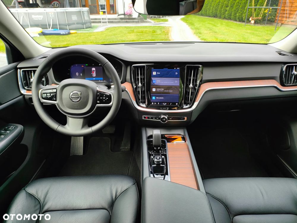 Volvo S60 B5 B AWD Plus Dark - 13