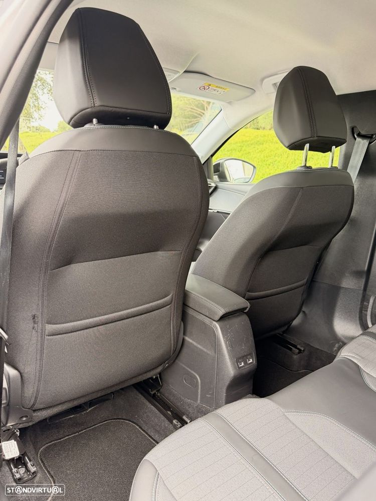 Peugeot 208 1.2 PureTech Allure - 37