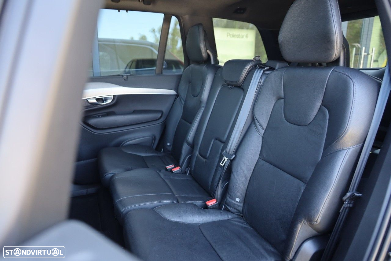 Volvo XC 90 2.0 T8 PHEV Momentum Plus AWD - 11