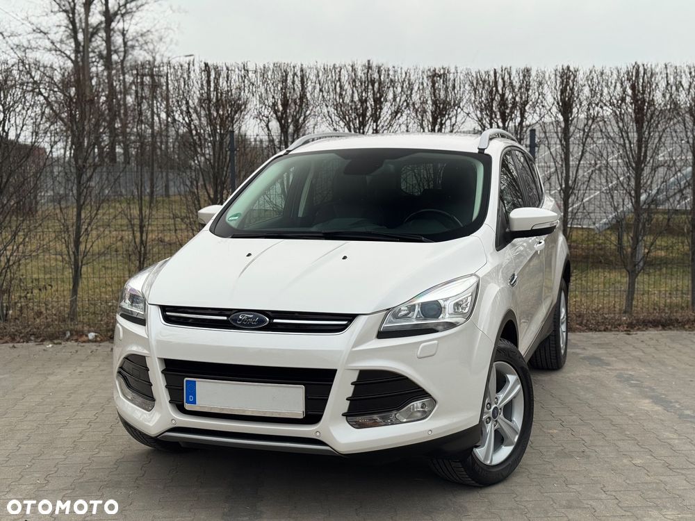 Ford Kuga 2.0 TDCi 4x4 Titanium - 37