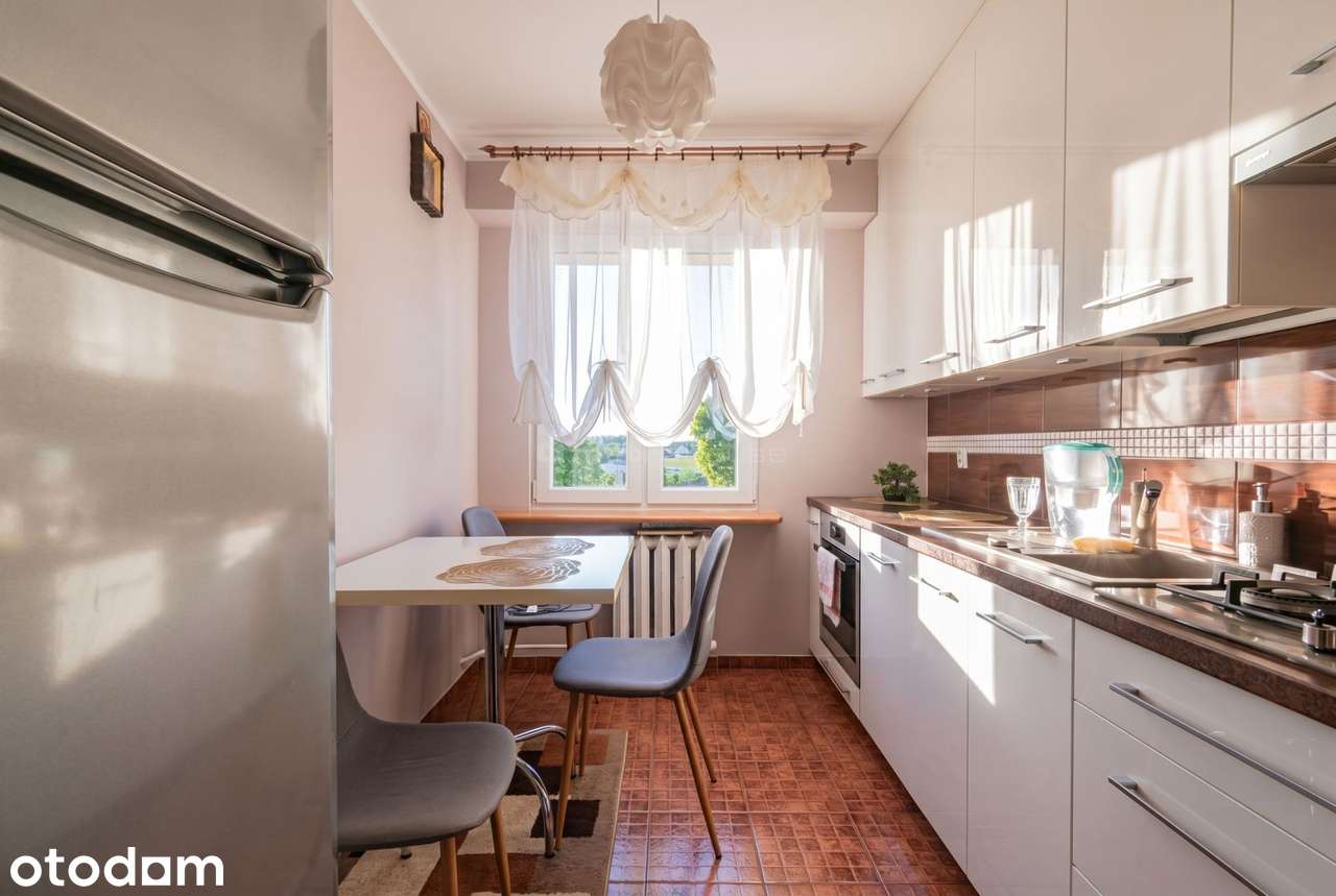 Funkcjonalne 3 pokoje 48 m² po remoncie z balkonem