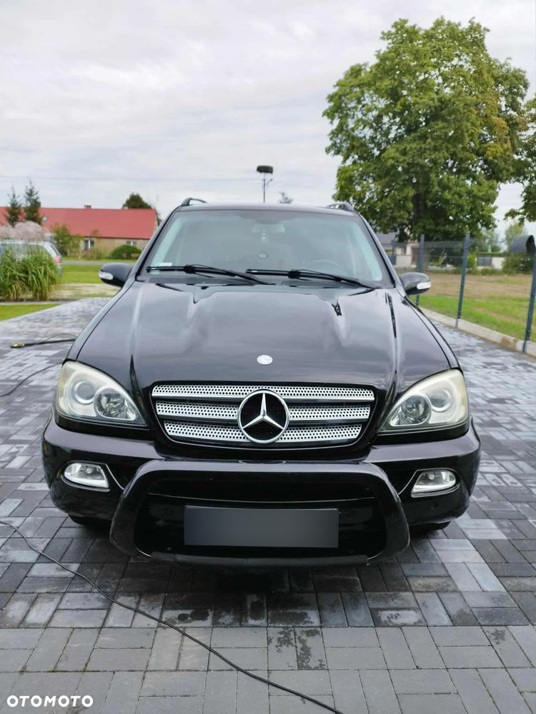 Mercedes-Benz ML - 2
