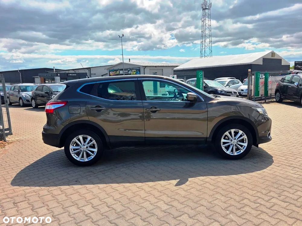Nissan Qashqai 1.5 dCi N-Connecta - 7
