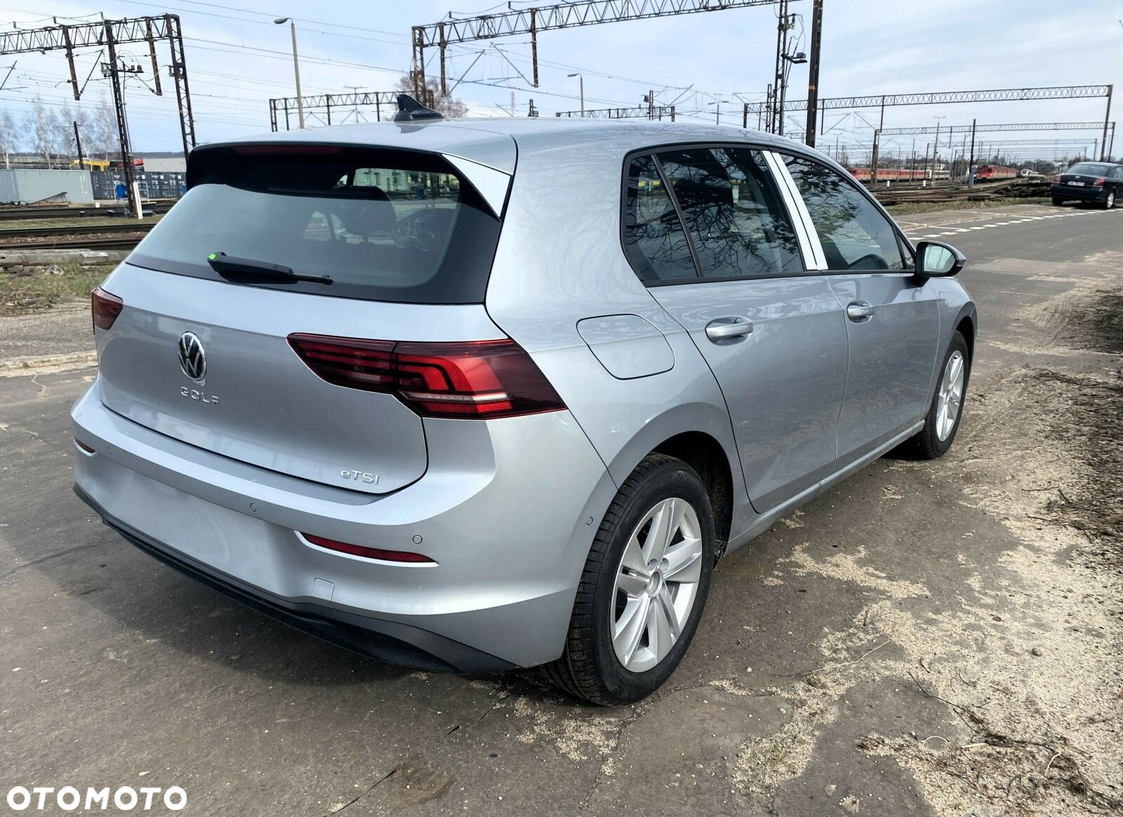 Volkswagen Golf - 5