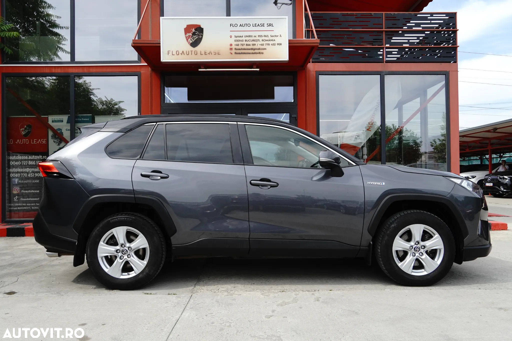 Toyota RAV4 - 3