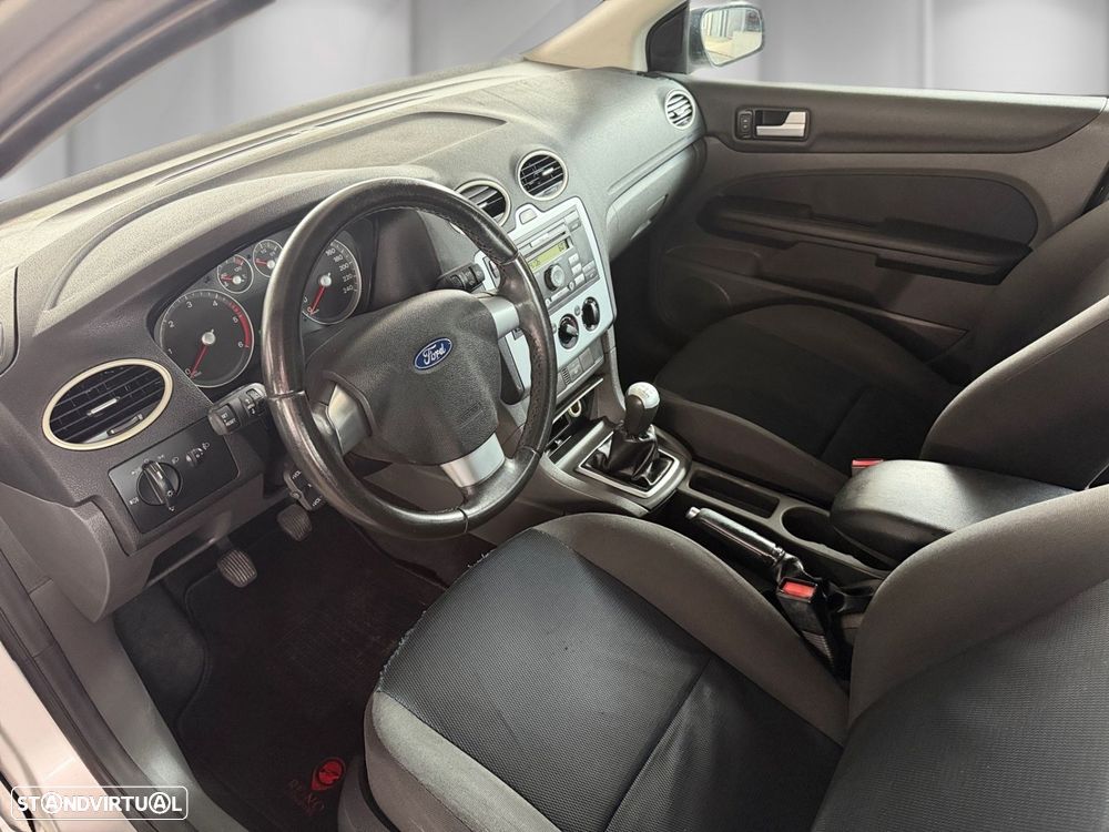 Ford Focus SW 1.6 TDCi Trend - 6