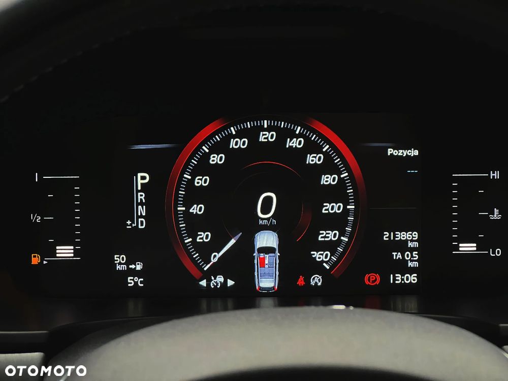 Volvo V90 D4 Momentum Pro - 21