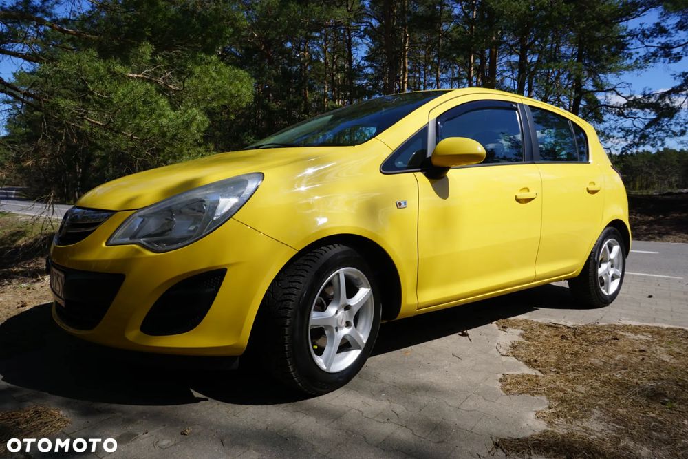 Opel Corsa - 22