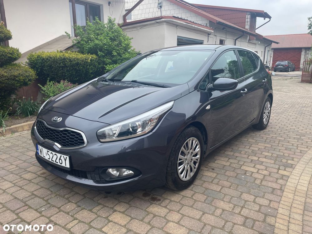 Kia Ceed 1.6 CRDi 115 ISG Vision - 6