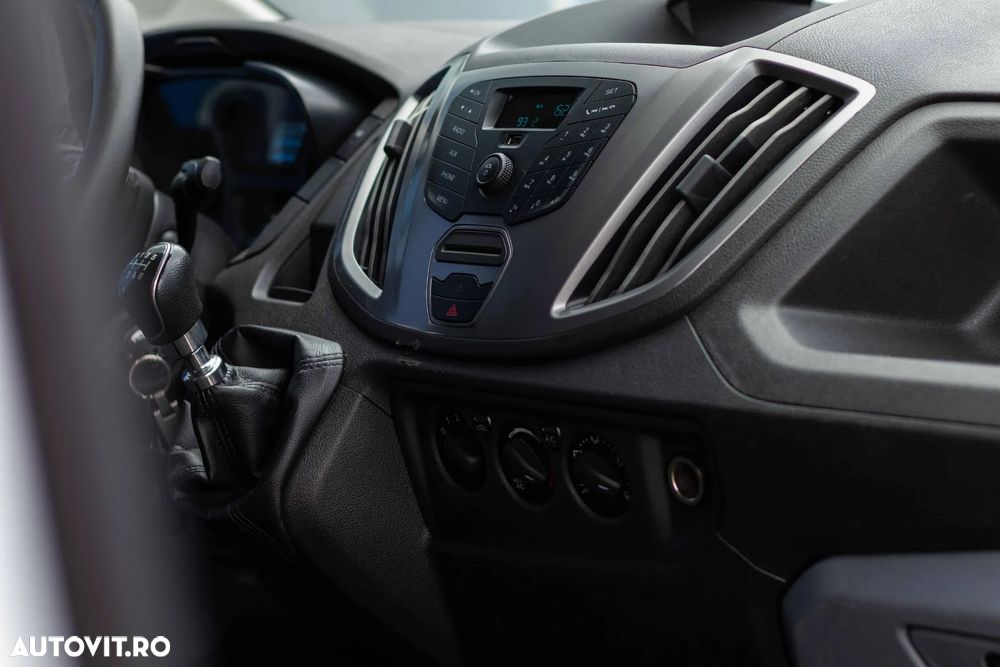 Ford Transit Van 11.5MC - 24