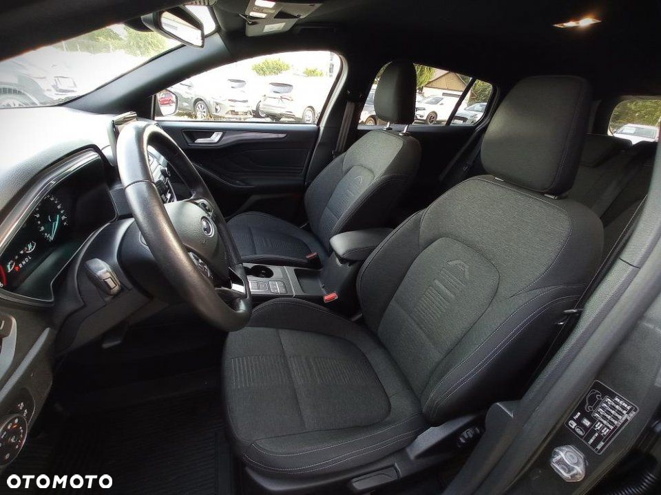 Ford Focus - 12