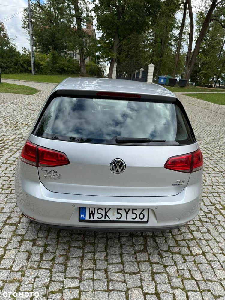Volkswagen Golf - 4