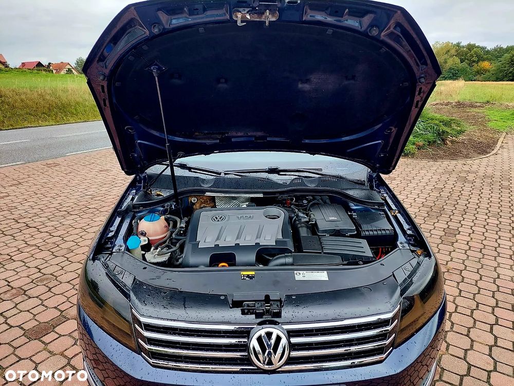 Volkswagen Passat Variant 2.0 TDI 4Motion BlueMotion Technol Highline - 28