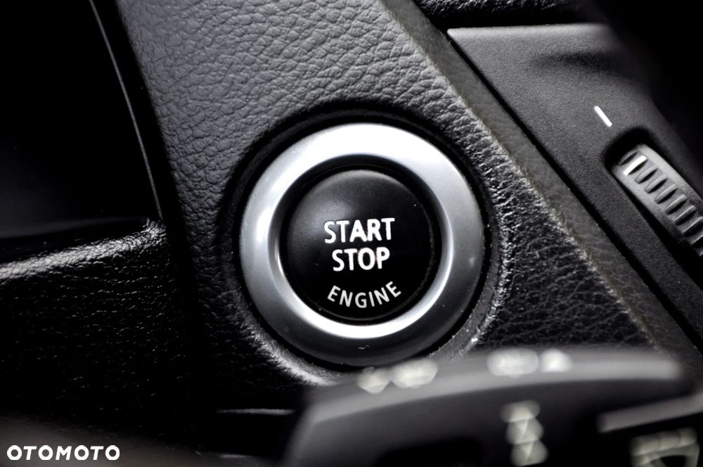 BMW X1 xDrive23d - 37