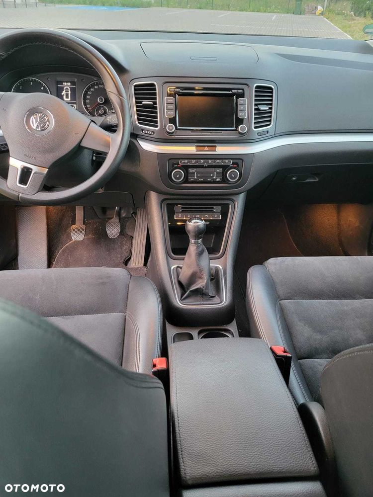 Volkswagen Sharan - 7