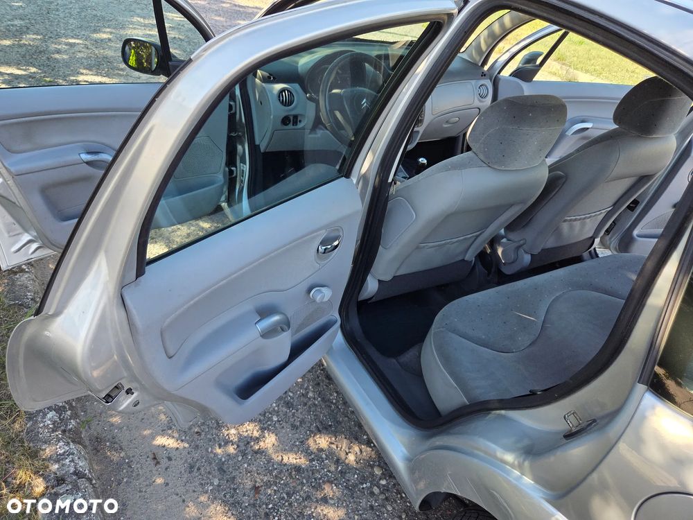 Citroën C3 1.1i X - 11
