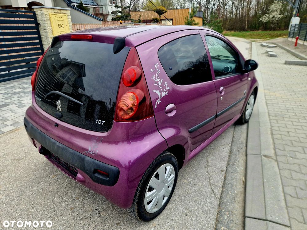Peugeot 107 (70) 68 envy - 21
