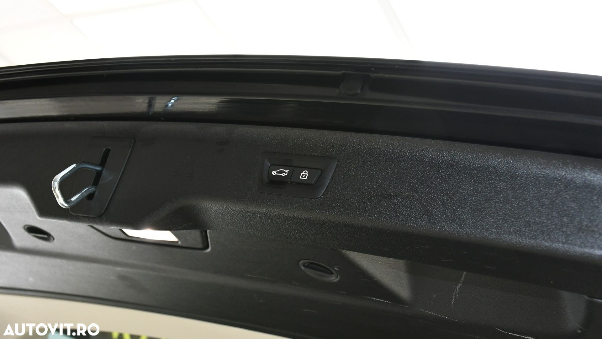 BMW Seria 5 520d xDrive Touring Aut. Luxury Line - 29