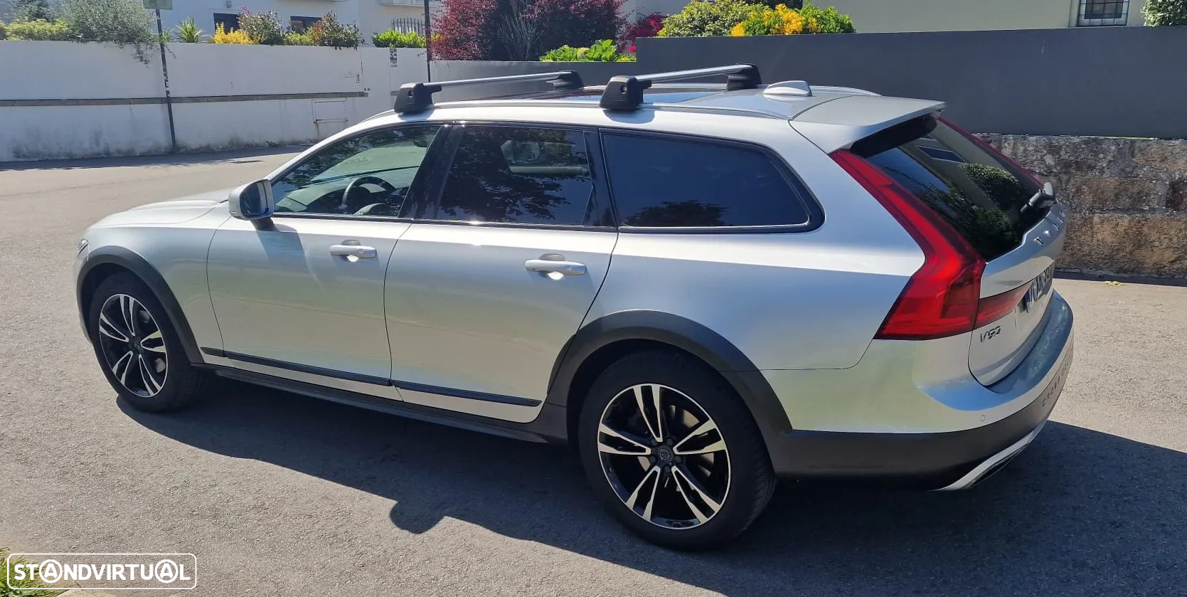 Volvo V90 Cross Country 2.0 D4 Pro AWD Geartronic - 8