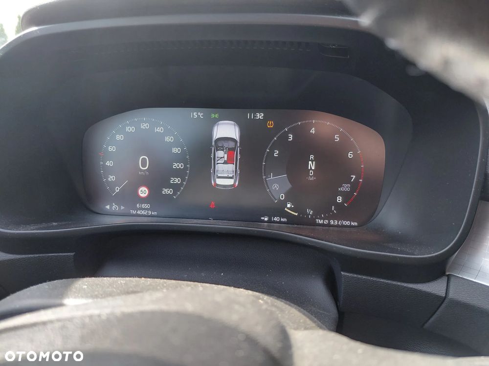 Volvo XC 40 T2 Essential - 21