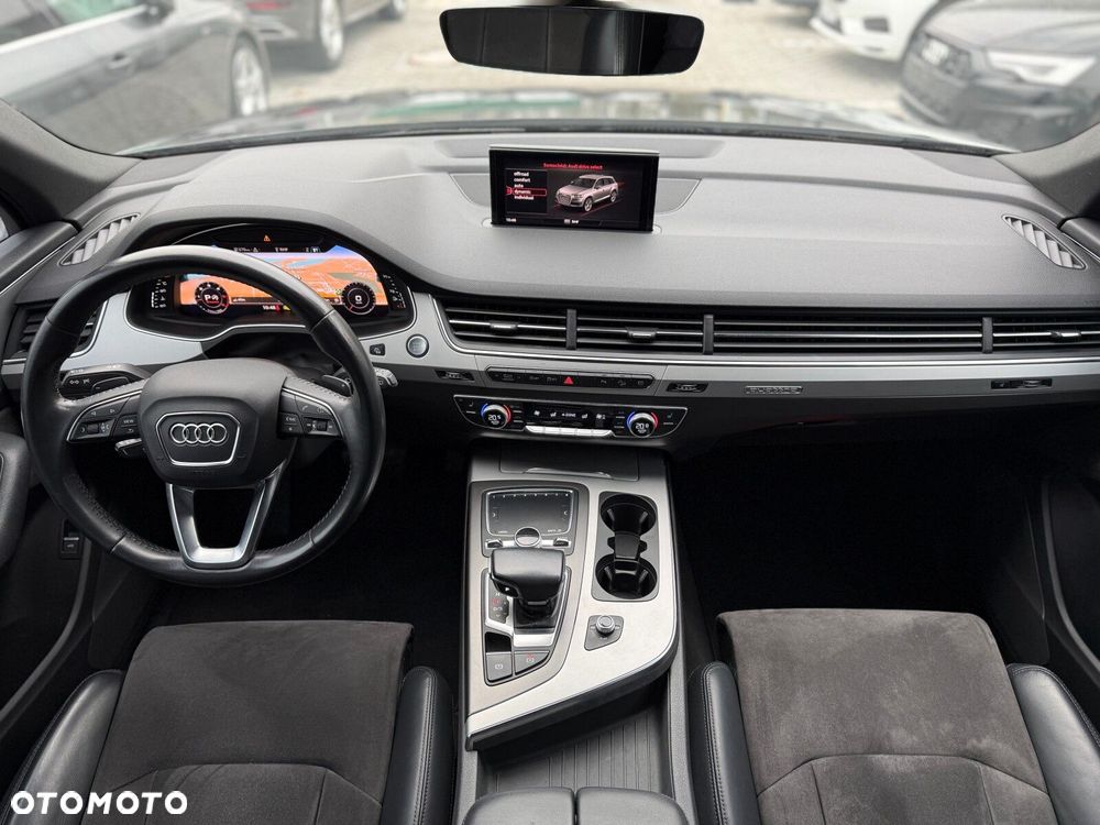 Audi Q7 - 16