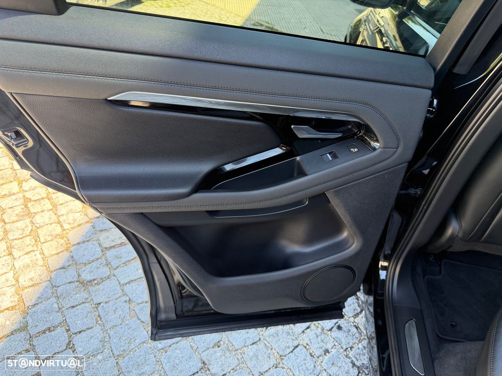 Land Rover Range Rover Evoque P300e R-Dynamic SE - 20