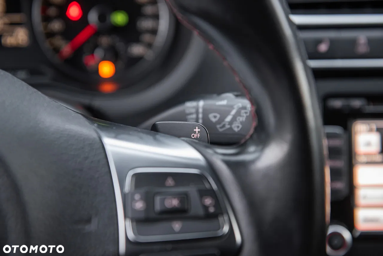 Volkswagen Polo 1.4 TSI GTI DSG - 25