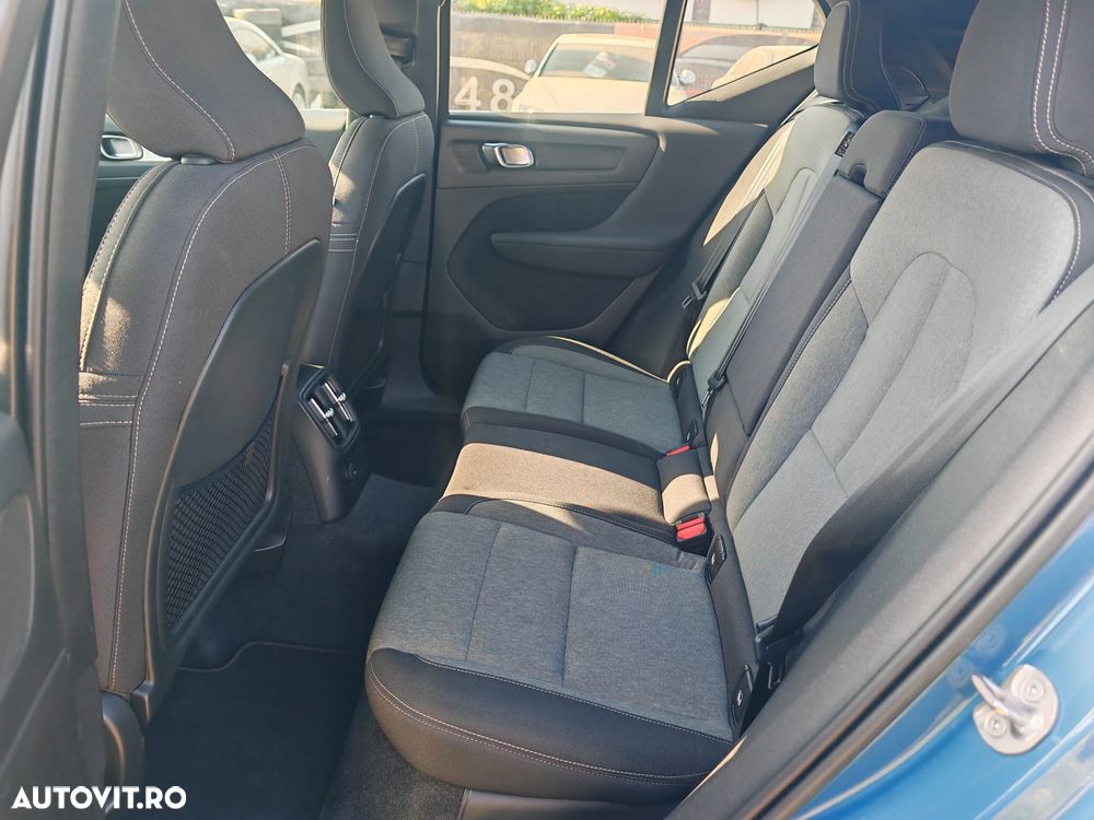 Volvo XC 40 T4 Recharge DKG Ultimate Bright - 8