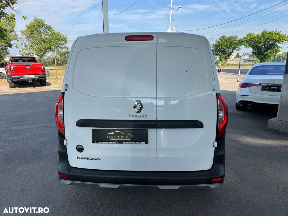 Renault Kangoo 1.5 Blue 95 cabina dubla L2 - 10