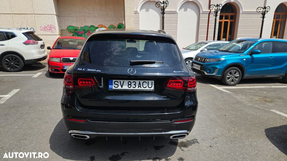 Mercedes-Benz GLC 300 4MATIC - 6