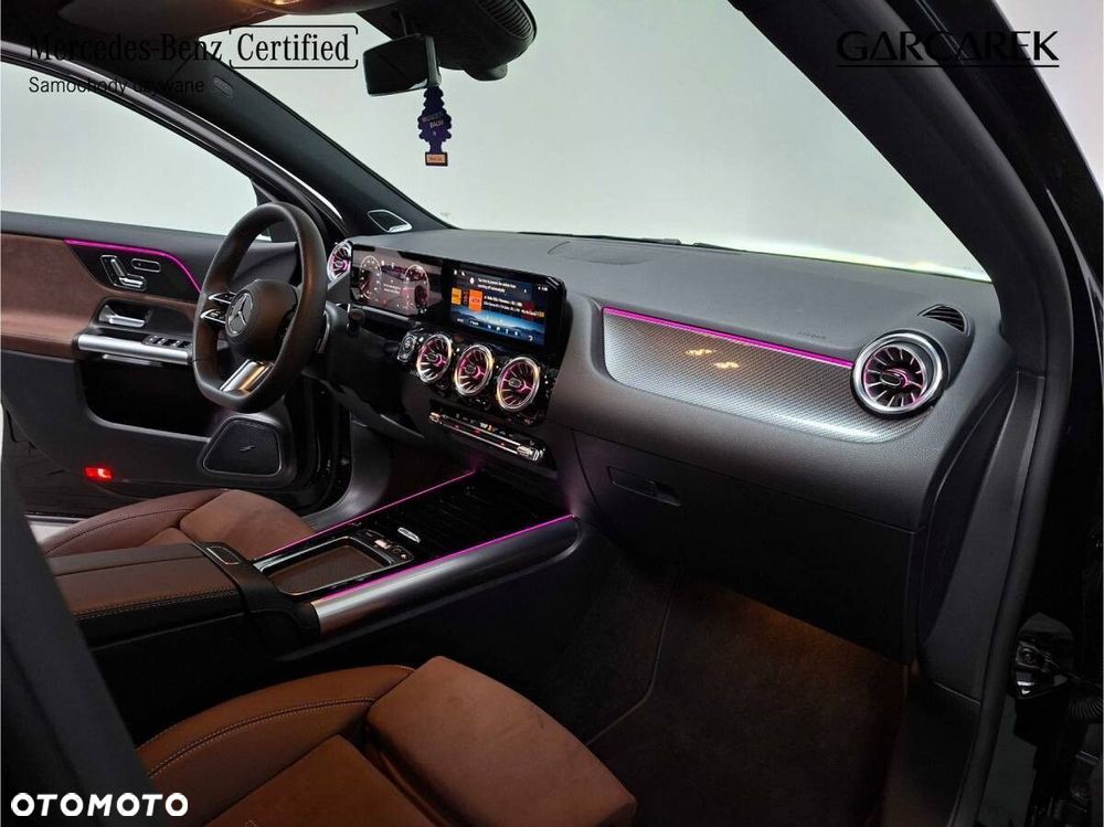 Mercedes-Benz GLA 200 AMG Line - 19