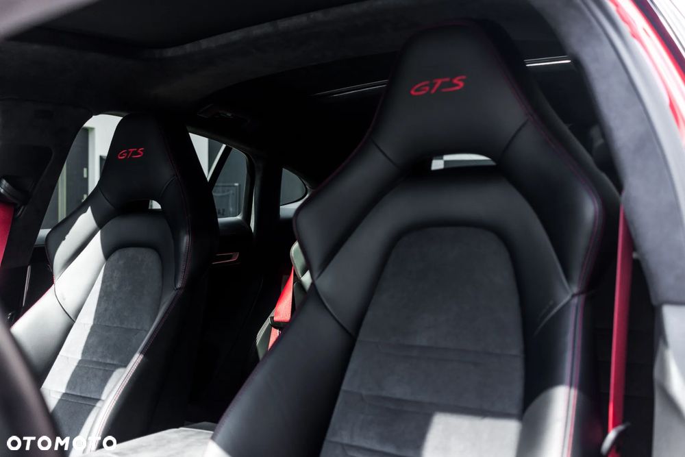 Porsche Panamera GTS - 16