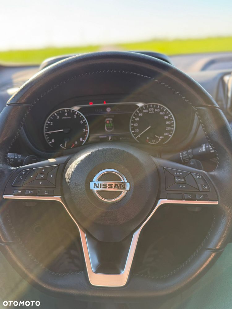 Nissan Juke 1.0 DIG-T N-Connecta DCT - 22