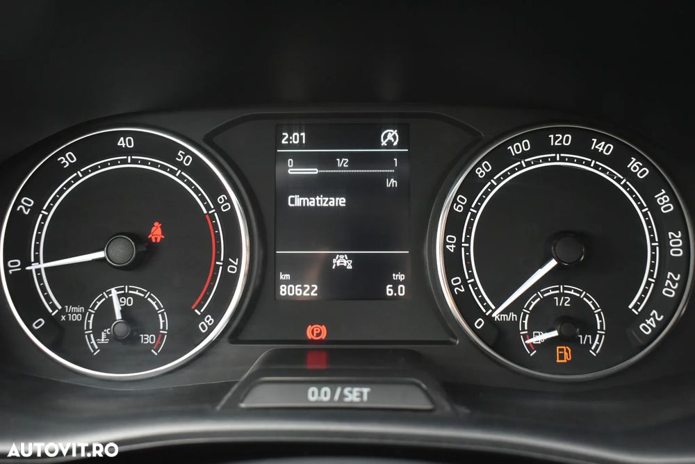 Skoda Fabia 1.0 TSI Ambition - 6