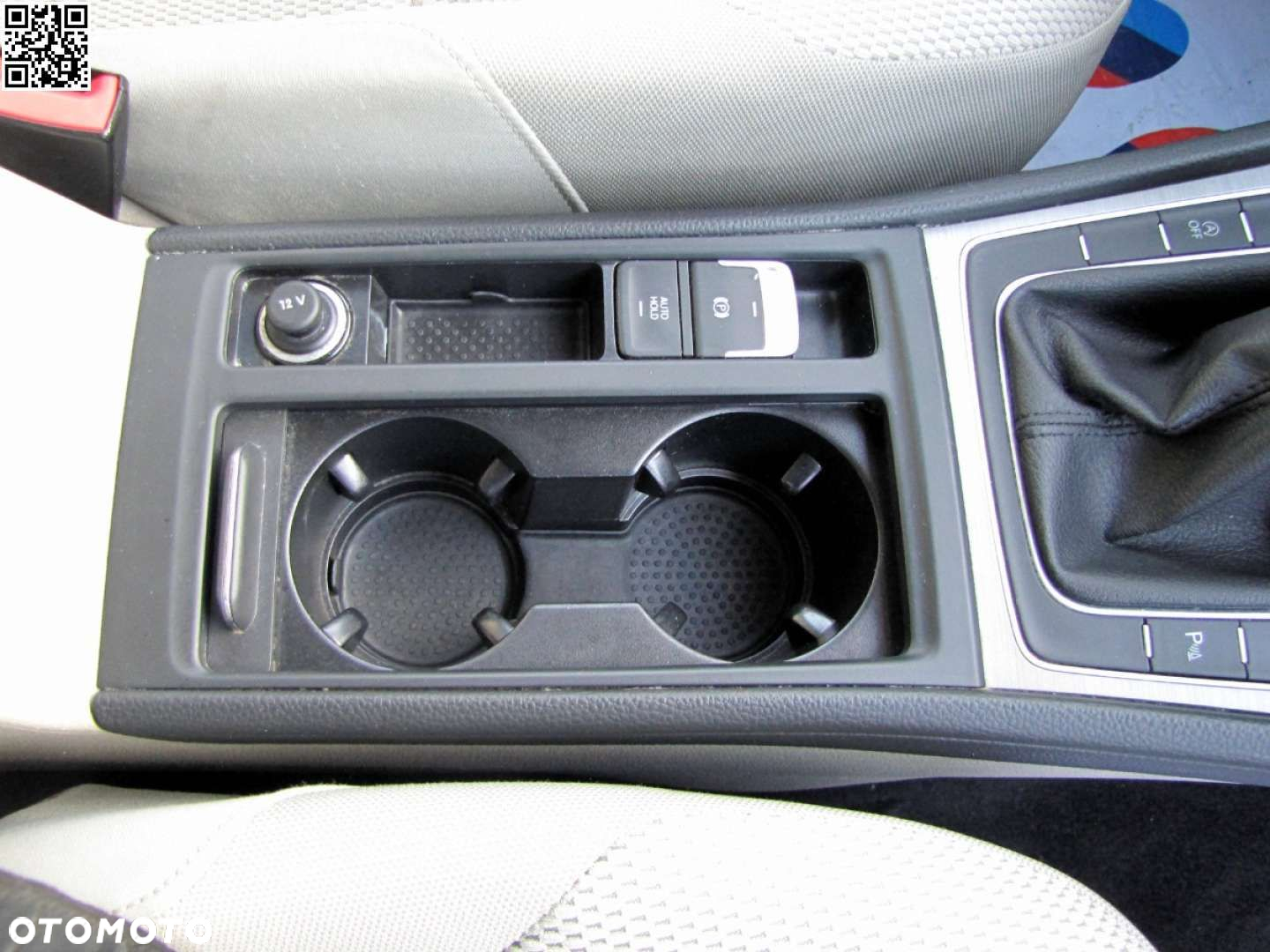 Volkswagen Golf - 18