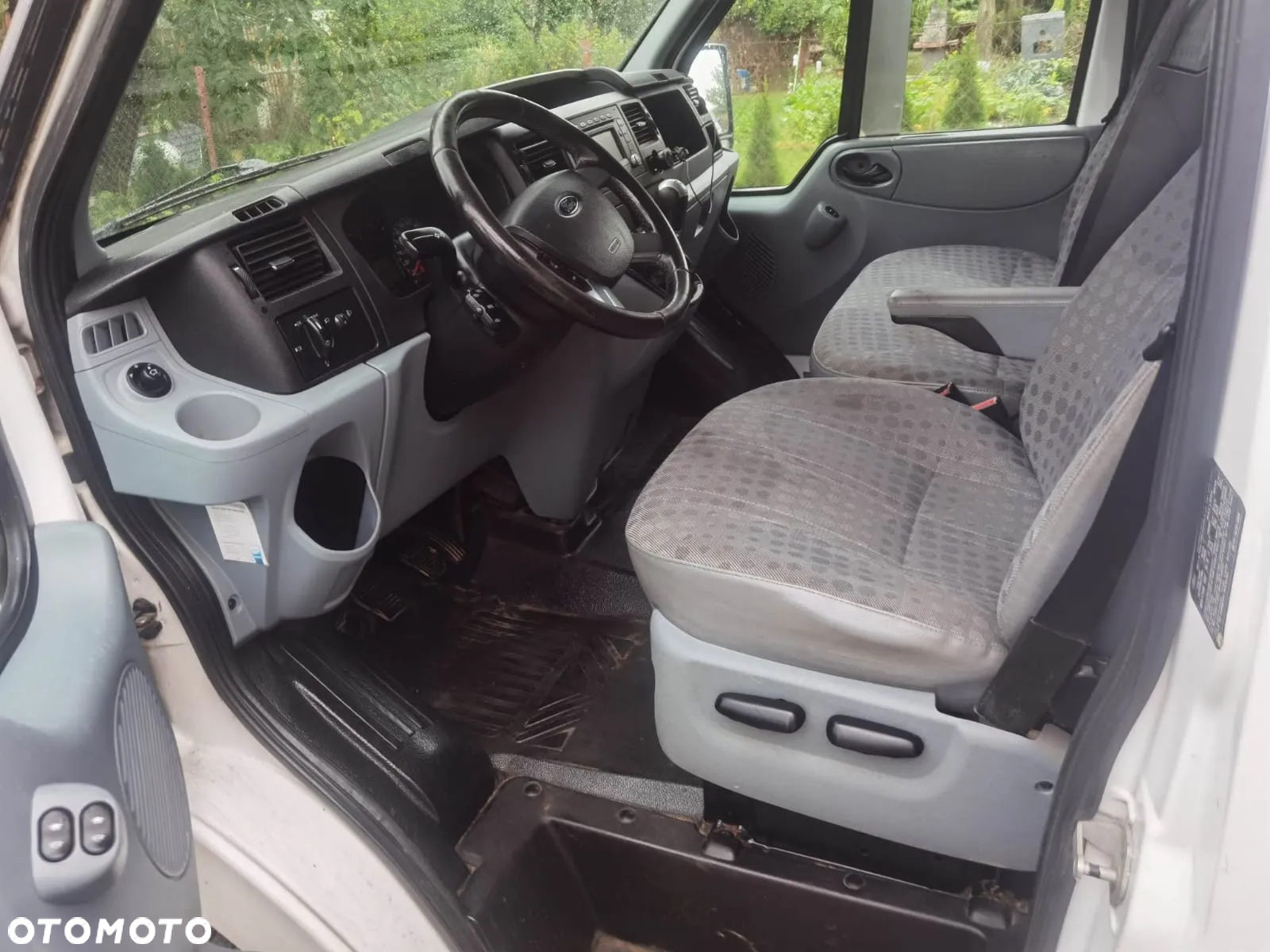 Ford TRANSIT - 2