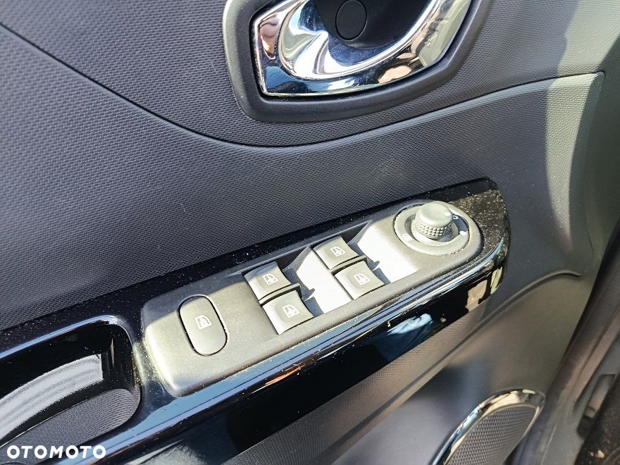Renault Captur - 12