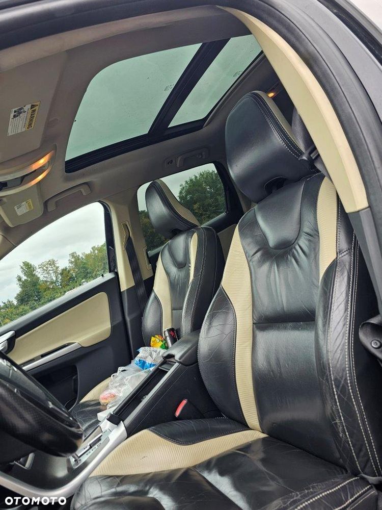Volvo XC 60 - 8